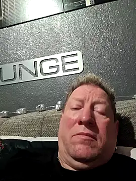 tomtom111111 online show from February 2025 09:23:02 PM