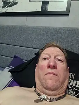 tomtom111111 online show from December 2025 10:31:02 AM