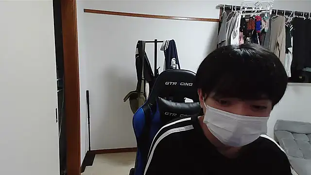 Snapshot of pychan chatting on July 2026 01:29:02 PM pychan online show from July 2026 01:29:02 PM