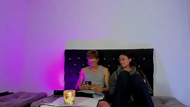 A sexy couple   online show from November 2025 09:35:02 PM