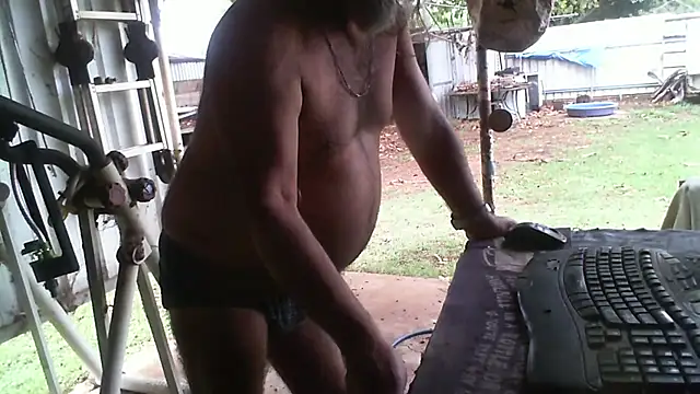 Snapshot of herbie010666 chatting on November 2025 04:40:02 AM herbie010666 online show from November 2025 04:40:02 AM