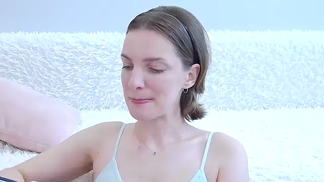 Beauty Alex online show from June 2026 12:46:02 AM