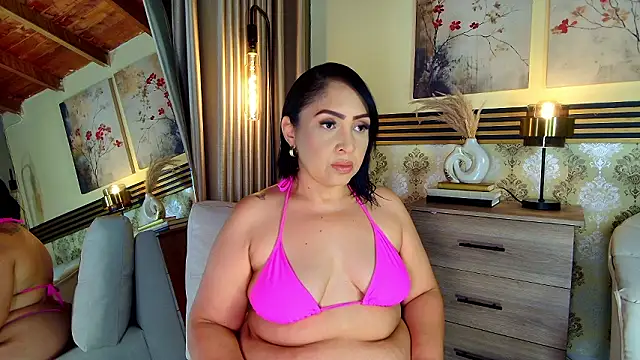 Madissononee online show from February 2026 02:32:01 AM