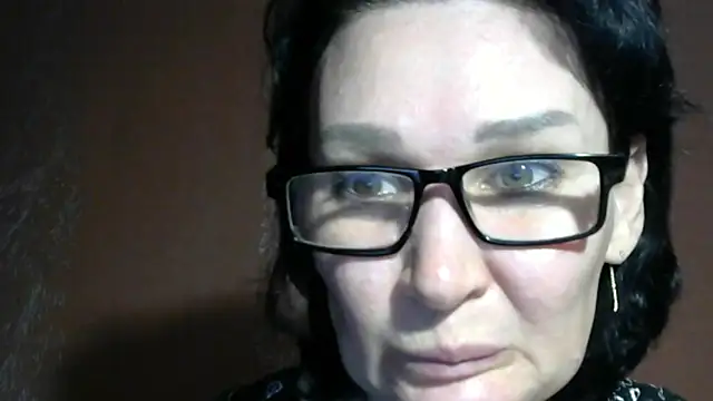 Snapshot of PrettyAndWild chatting on June 2026 03:29:01 PM PrettyAndWild online show from June 2026 03:29:01 PM