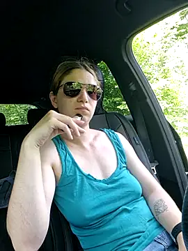 Snapshot of Geile-Luna chatting on May 2026 01:16:02 PM Geile-Luna online show from May 2026 01:16:02 PM