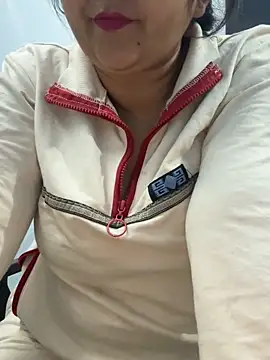 Preet Kaur 69 online show from November 2025 04:55:01 PM