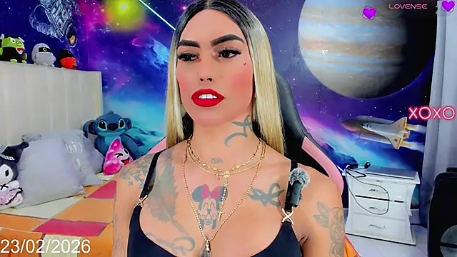 Snapshot of Nella_Dolls chatting on February 2026 12:08:01 AM Nella Dolls online show from February 2026 12:08:01 AM