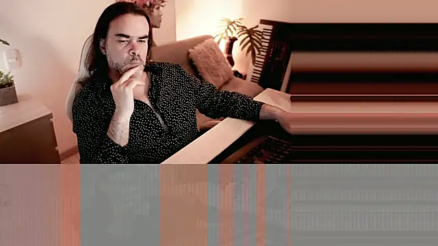 Snapshot of Sanders_White chatting on January 2025 02:43:02 AM Sanders White online show from January 2025 02:43:02 AM