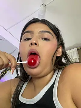 Snapshot of Lia_sexx chatting on March 2025 06:18:01 PM Lia sexx online show from March 2025 06:18:01 PM