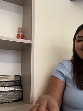 Lia sexx online show from February 2026 06:59:02 PM