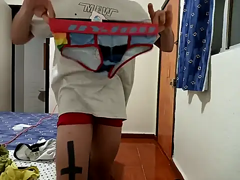 Snapshot of Latinopervs chatting on February 2025 07:10:01 AM Latinopervs online show from February 2025 07:10:01 AM