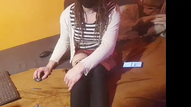 Lillisissi online show from October 2025 03:42:02 AM