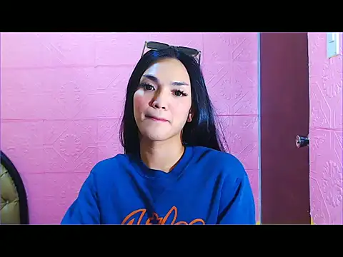 WONDERWOMAN2023 online show from October 2025 11:13:02 PM