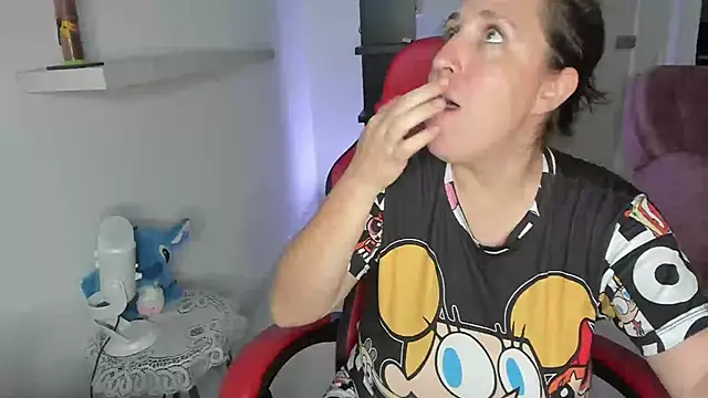 Snapshot of valery_adams1 chatting on February 2025 03:37:02 AM valery adams1 online show from February 2025 03:37:02 AM