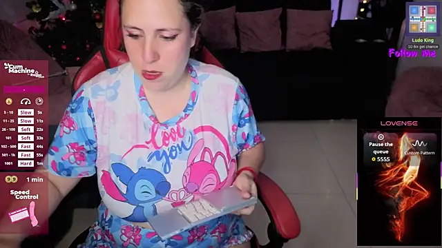 Snapshot of valery_adams1 chatting on November 2025 03:50:02 AM valery adams1 online show from November 2025 03:50:02 AM