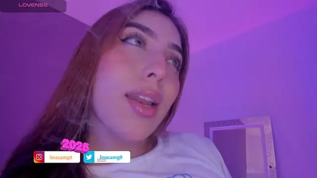 Snapshot of MaddyyLennon chatting on January 2025 05:27:01 AM MaddyyLennon online show from January 2025 05:27:01 AM