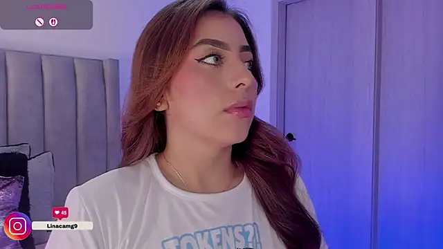 MaddyyLennon online show from April 2026 10:37:01 PM