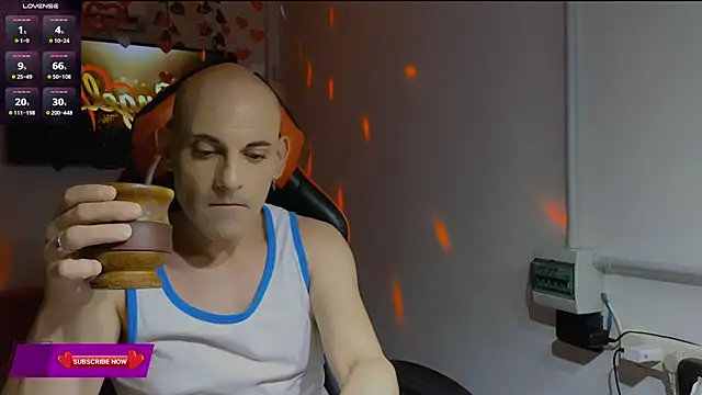 Snapshot of smangels chatting on February 2025 04:09:02 AM smangels online show from February 2025 04:09:02 AM