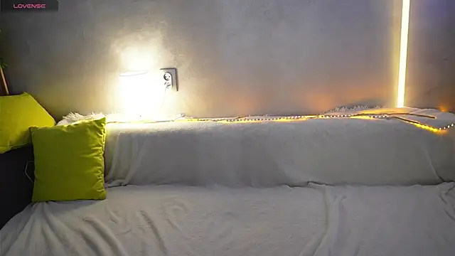 mary shiota online show from January 2025 05:01:02 AM