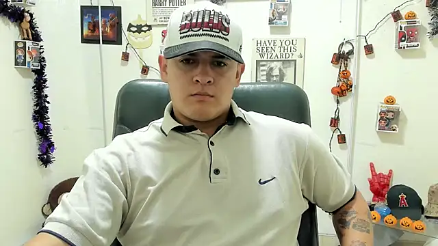 ney 22 online show from October 2025 11:57:02 AM