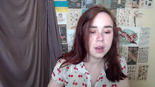 Snapshot of VeryVeryVeryShy_ chatting on November 2025 06:25:02 AM VeryVeryVeryShy online show from November 2025 06:25:02 AM