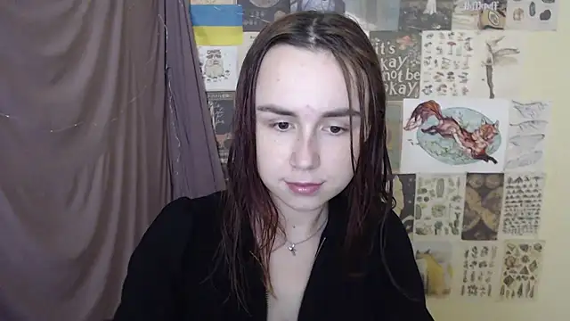 Snapshot of VeryVeryVeryShy_ chatting on November 2025 07:39:02 PM VeryVeryVeryShy online show from November 2025 07:39:02 PM