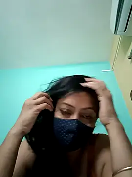 Snapshot of love_suman chatting on May 2026 03:20:02 PM love suman online show from May 2026 03:20:02 PM