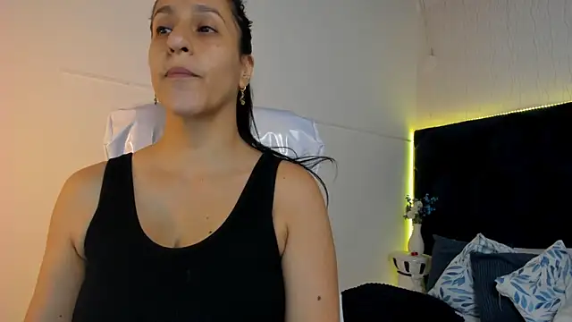 lauren fit online show from February 2026 04:22:02 PM