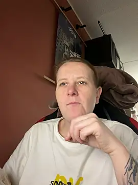 Snapshot of wetgerman_2 chatting on April 2026 02:09:02 PM wetgerman 2 online show from April 2026 02:09:02 PM