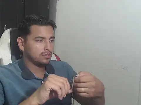 Snapshot of kylian_07 chatting on February 2026 01:39:02 AM kylian 07 online show from February 2026 01:39:02 AM