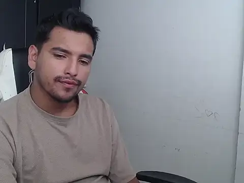 Snapshot of kylian_07 chatting on February 2026 06:29:02 PM kylian 07 online show from February 2026 06:29:02 PM