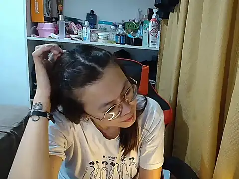 crizzybel online show from January 2026 01:48:02 PM