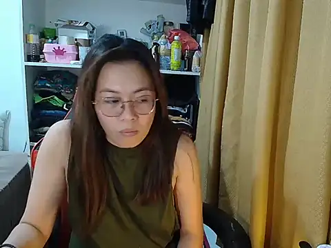 crizzybel online show from March 2026 03:27:01 PM