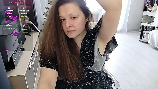 Marla Singerrr online show from May 2026 08:20:01 AM