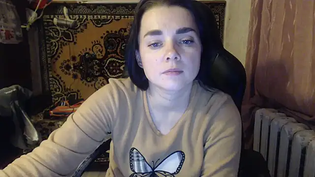 Snapshot of AlisaLaDiva chatting on December 2024 09:15:01 PM AlisaLaDiva online show from December 2024 09:15:01 PM