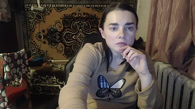 Snapshot of AlisaLaDiva chatting on January 2025 10:02:02 PM AlisaLaDiva online show from January 2025 10:02:02 PM