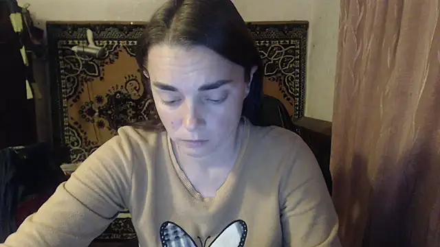 Snapshot of AlisaLaDiva chatting on October 2025 08:07:02 PM AlisaLaDiva online show from October 2025 08:07:02 PM