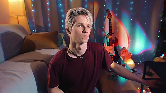 Breston Sweet online show from December 2025 05:03:02 AM