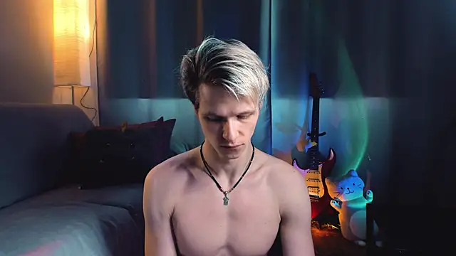 Breston Sweet online show from March 2026 07:36:01 AM