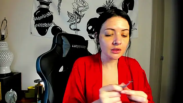 Snapshot of MelroseStrip chatting on October 2025 07:32:01 PM MelroseStrip online show from October 2025 07:32:01 PM