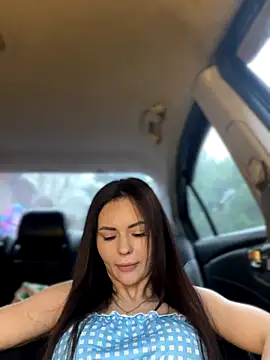 Snapshot of PrincessaHill_ chatting on December 2025 06:23:01 AM PrincessaHill online show from December 2025 06:23:01 AM