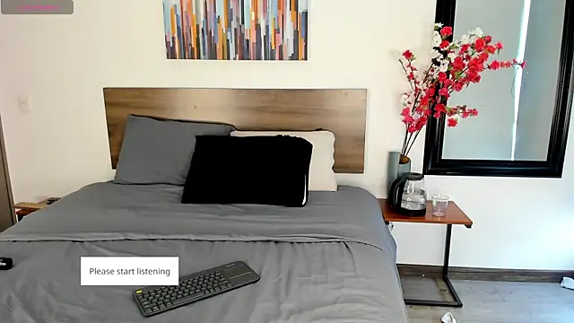 Snapshot of Ginebraa_Saenz chatting on December 2024 02:17:01 PM Ginebraa Saenz online show from December 2024 02:17:01 PM