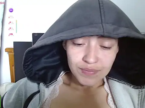 Olivia Bright online show from July 2026 02:04:01 PM