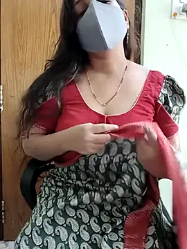 Snapshot of yoursana- chatting on October 2025 04:32:01 AM yoursana- online show from October 2025 04:32:01 AM