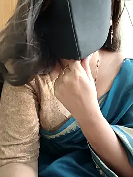 Snapshot of yoursana- chatting on October 2025 03:40:02 AM yoursana- online show from October 2025 03:40:02 AM