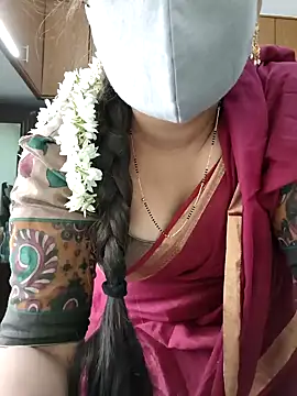 Snapshot of yoursana- chatting on December 2025 04:06:01 AM yoursana- online show from December 2025 04:06:01 AM