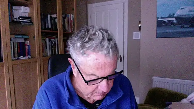 Snapshot of Oldpistolpete chatting on February 2025 09:36:02 AM Oldpistolpete online show from February 2025 09:36:02 AM