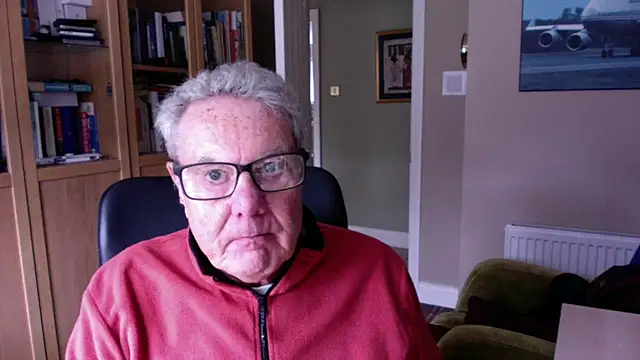 Snapshot of Oldpistolpete chatting on February 2025 03:43:01 PM Oldpistolpete online show from February 2025 03:43:01 PM