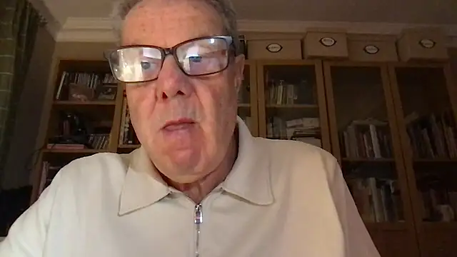 Snapshot of Oldpistolpete chatting on November 2025 06:06:01 PM Oldpistolpete online show from November 2025 06:06:01 PM