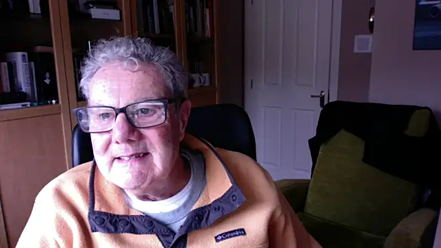 Snapshot of Oldpistolpete chatting on November 2025 10:05:01 AM Oldpistolpete online show from November 2025 10:05:01 AM